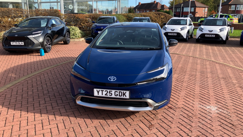 Toyota Prius 2.0 PHEV Design 5dr CVT Hatchback